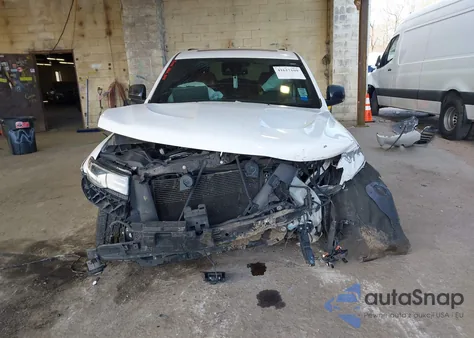 2016 Jeep Grand Cherokee Srt z USA, uszkodzony, nr VIN 1C4RJFDJ6GC324816